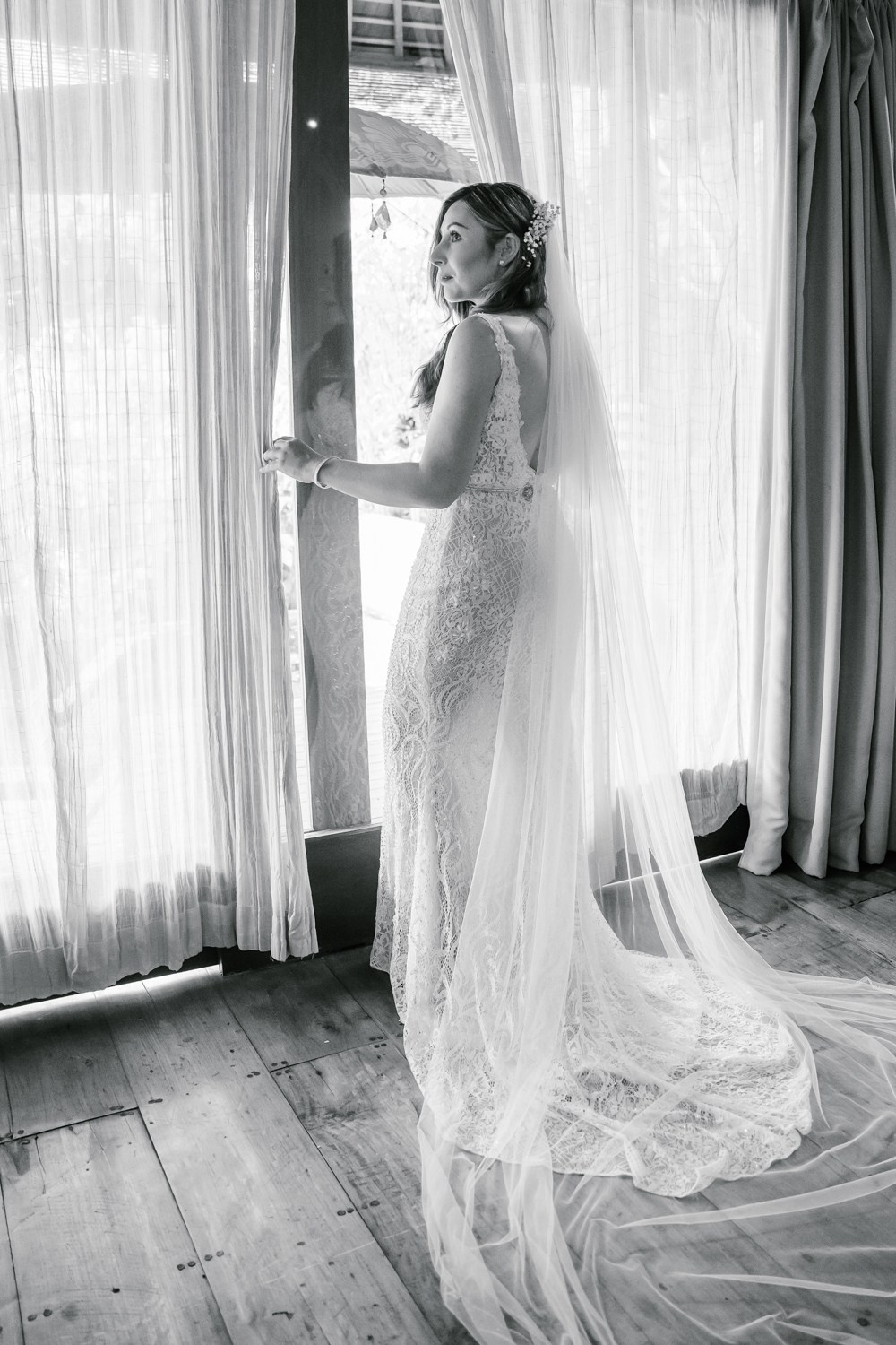 Bali Villa Wedding Photography. Female Photographer in Bali