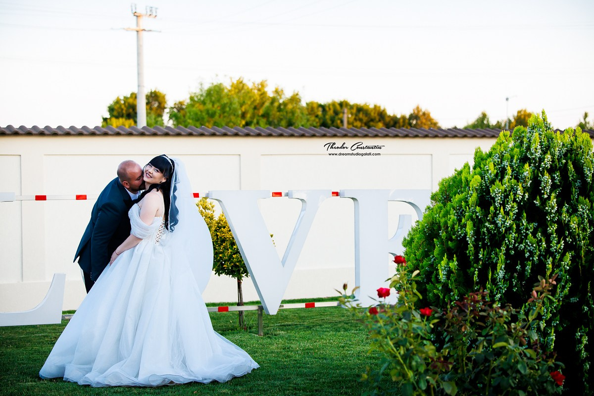Shooting Foto Nunta. Dream Studio Galați – ședințe foto profesionale pentru familie, portrete și evenimente
