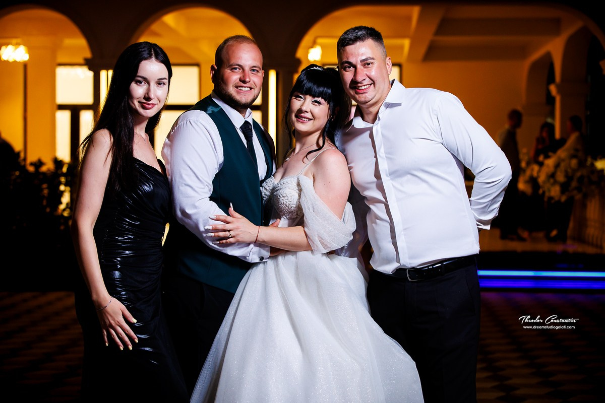Cadre Interior Nunta. Dream Studio Galați – ședințe foto profesionale pentru familie, portrete și evenimente