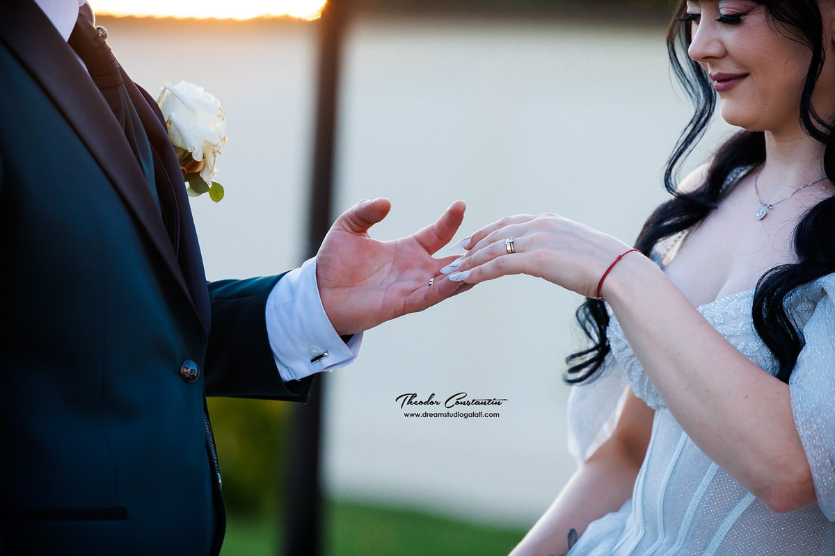 Shooting Foto Nunta. Dream Studio Galați – ședințe foto profesionale pentru familie, portrete și evenimente