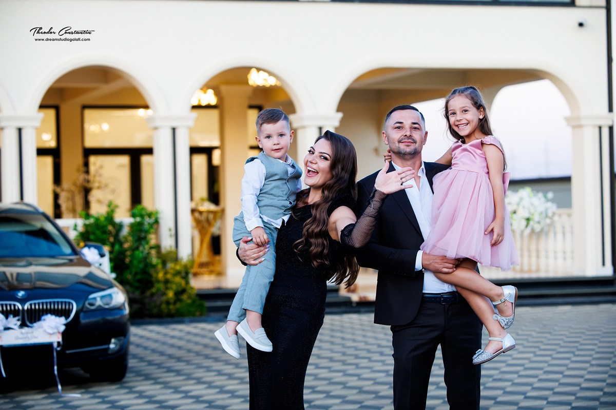 Shooting Foto Nunta. Dream Studio Galați – ședințe foto profesionale pentru familie, portrete și evenimente