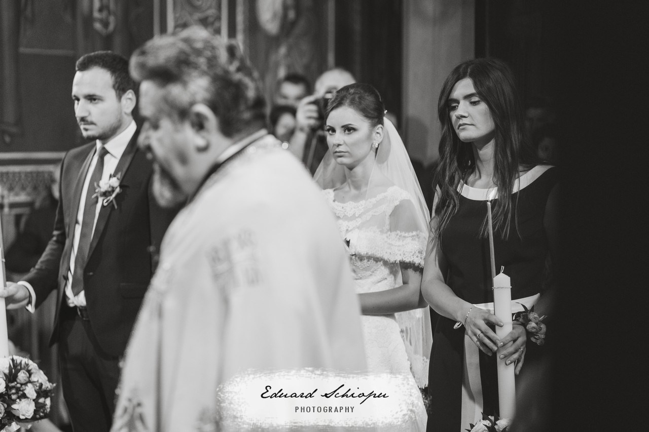 Laura si Bogdan by fotograf nunta Vaslui — Eduard Schiopu