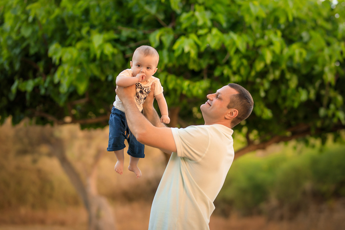 צילומי גיל שנה לשמעון ומכאל. נטליה רוזמן צלמת הריון ניובורן ילדים ובוק בת מצווה
