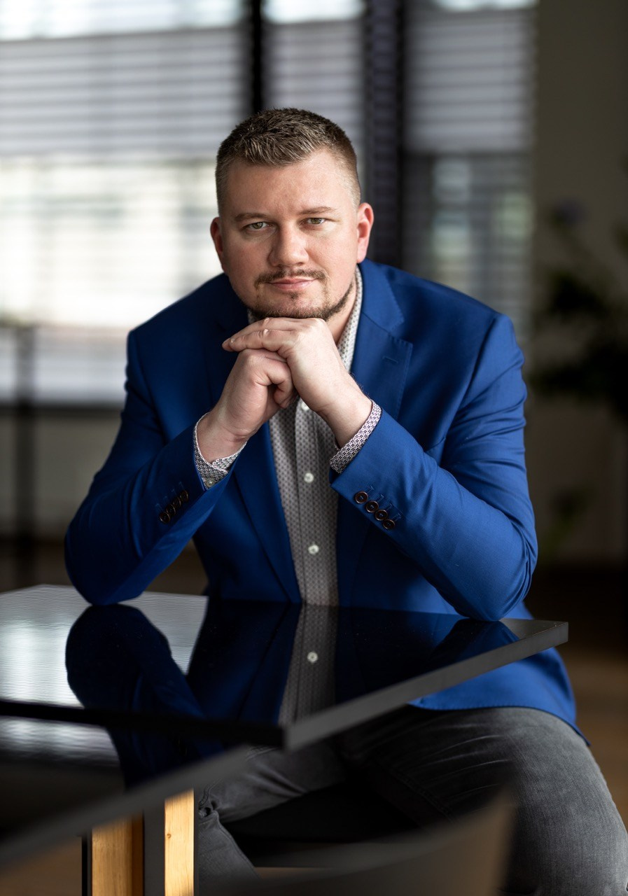 Dana Lišková - Business and Portrait photographer Prague - Brand Photographer Prague - Corporate portraits 