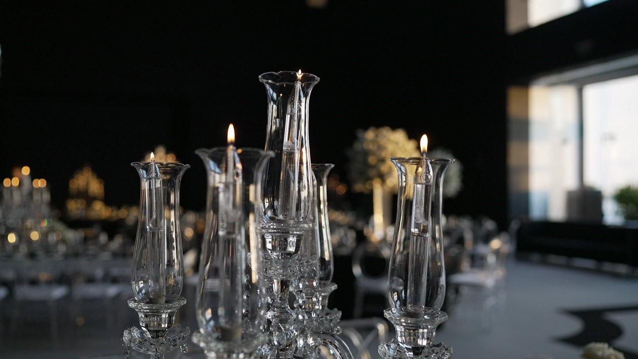 VIA / BASICO. Wedding and events photographers Studio Shalom