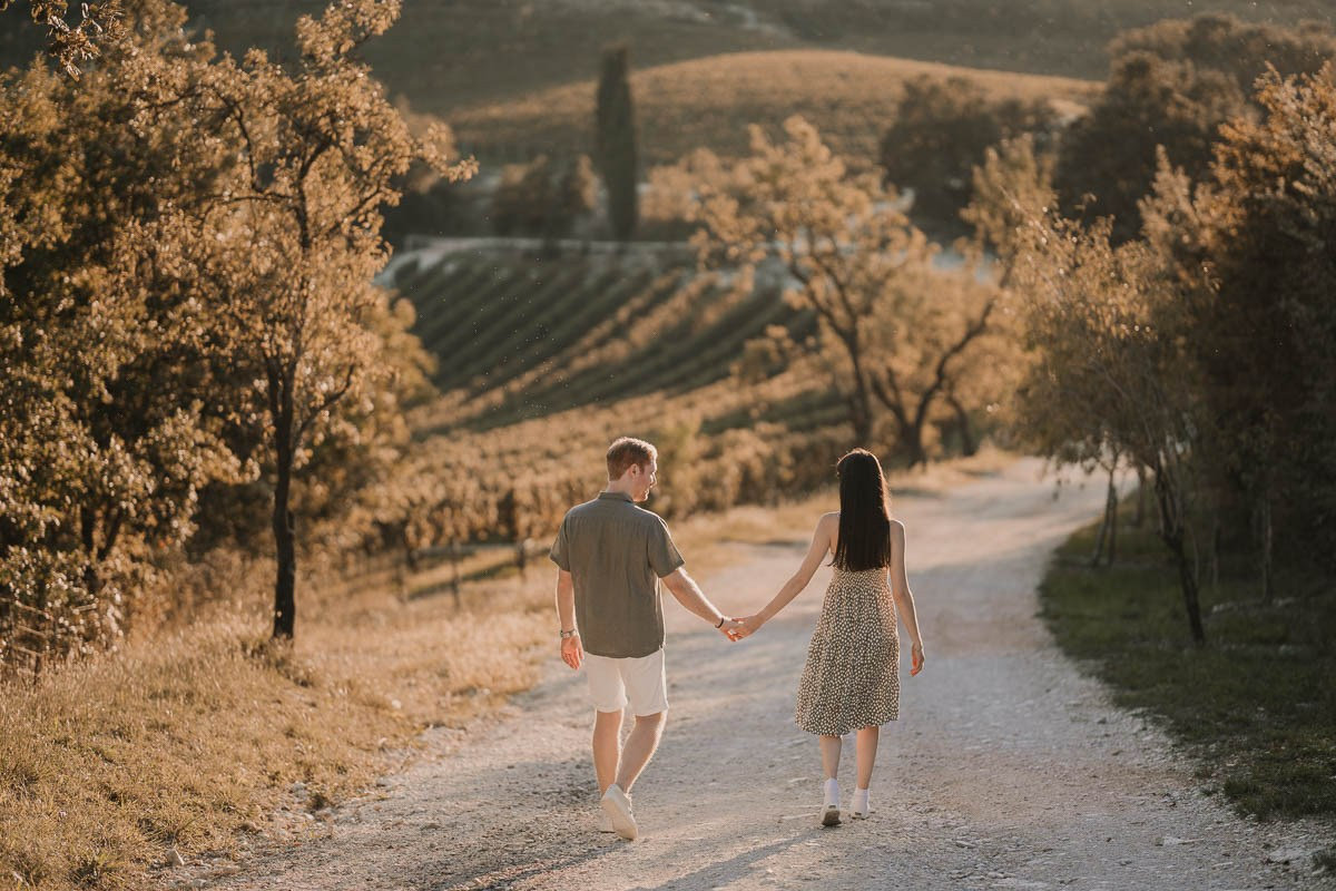 Laura e Daniele storia d’amore sui colli Euganei Italia. Lorenzo Mazzega Wedding | Milan Wedding Photographer | Fashion & Editorial Style