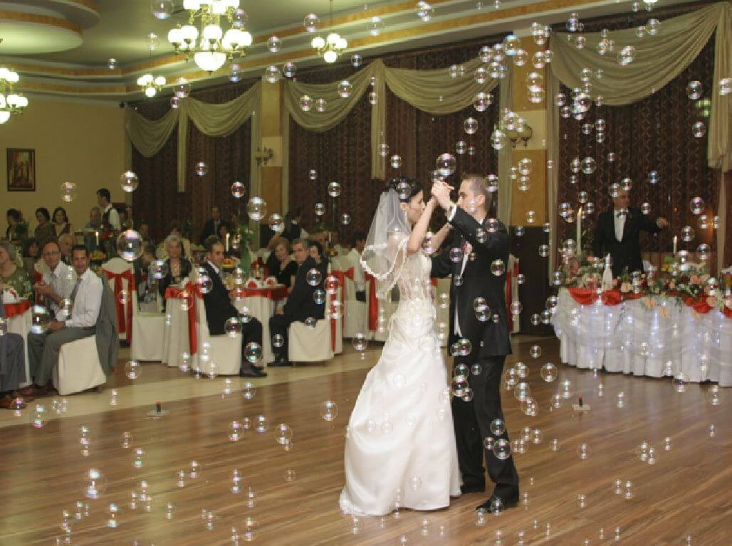 Masina de baloane. Mc Geo