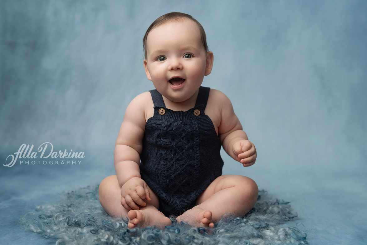 KIDS WARDROBE BOYS. Newborn and family photographer. Hills District. Sydney