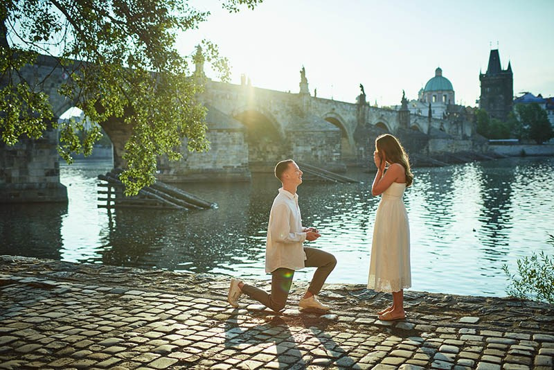 Madi & Aaron’s Prague Proposal | Charles Bridge & Riverside Story