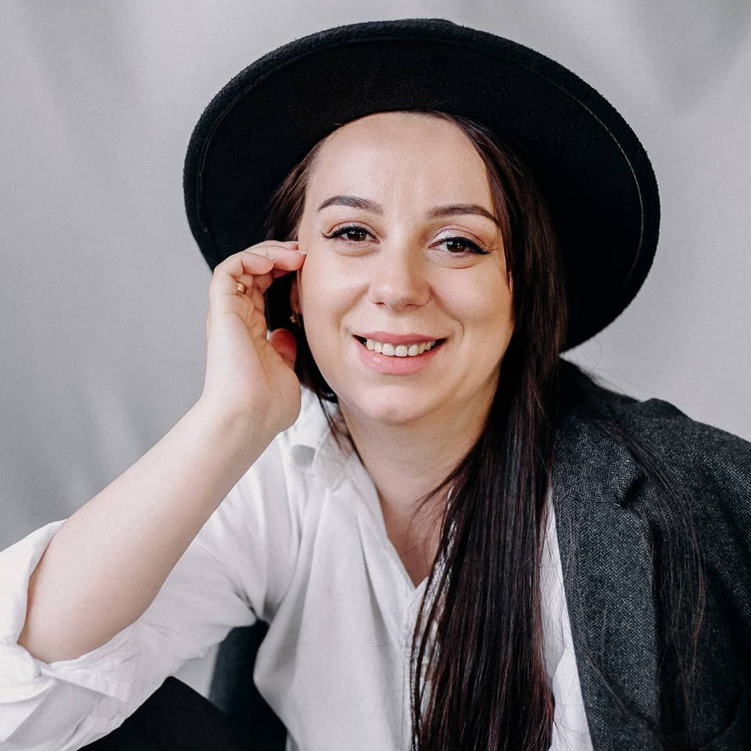 Контакти. Фотограф Катерина Слободян Кам’янець-Подільський