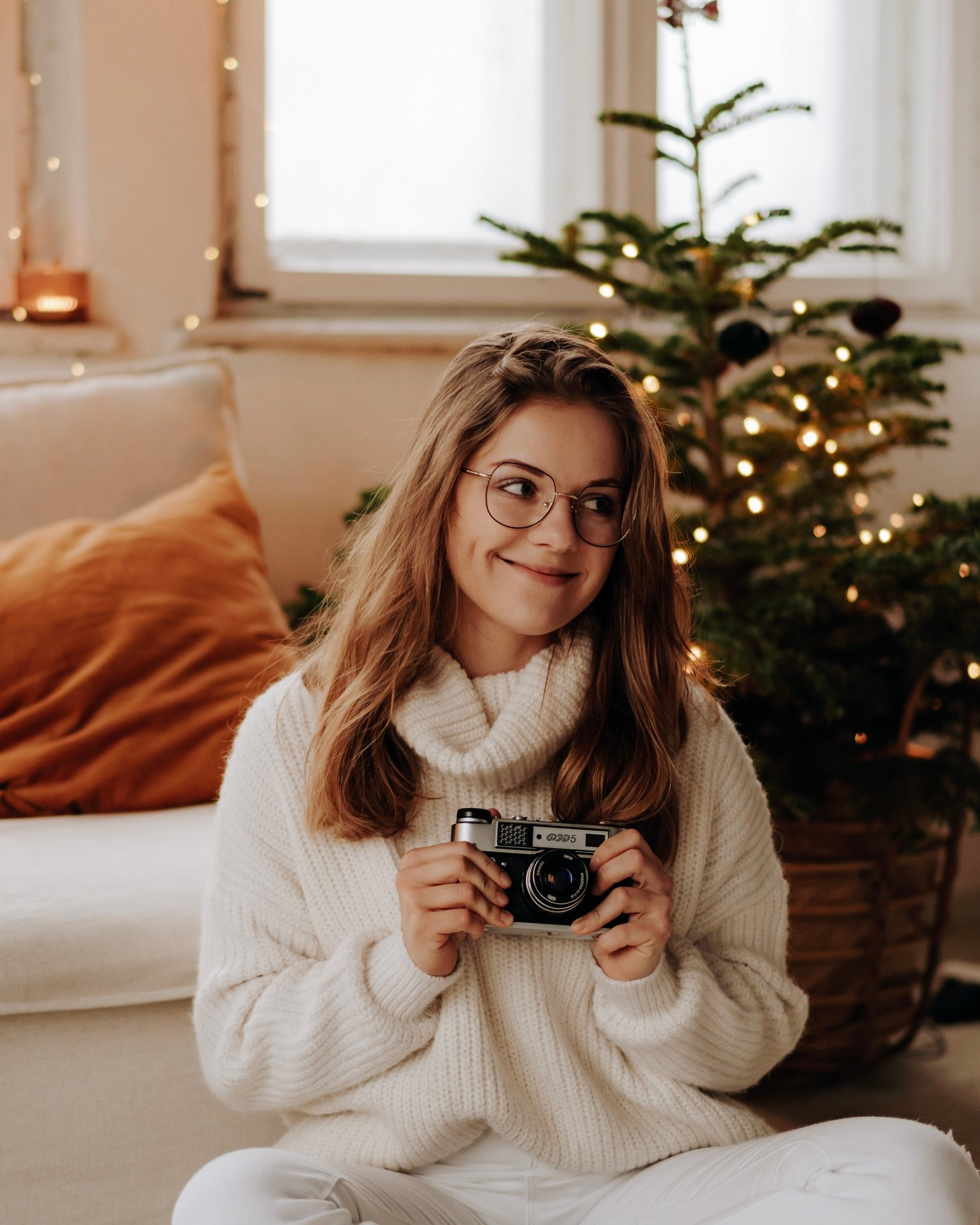 Minimalistyczne sesje świąteczne. Fotograf ślubny & lifestyle Gdańsk, Karolina Baczewska