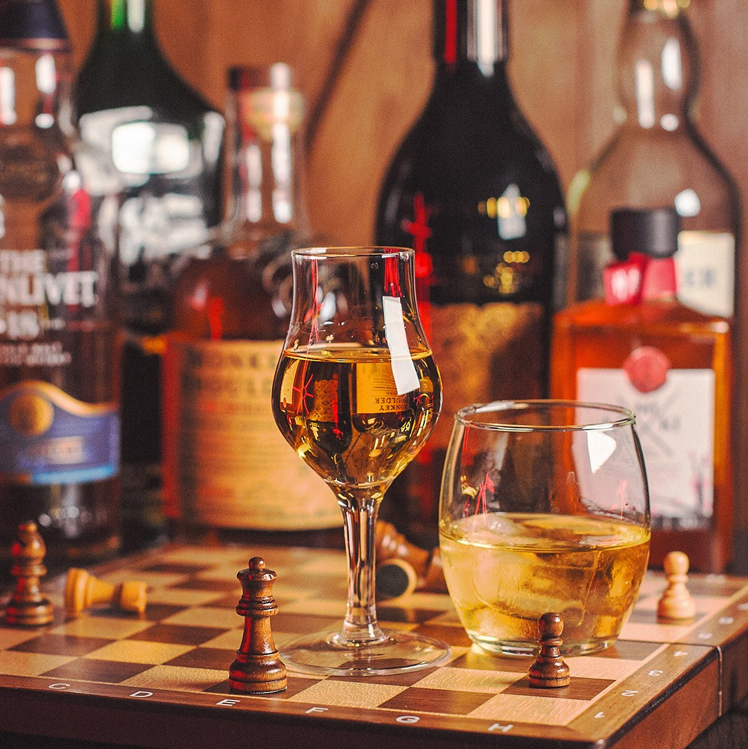 Contact Me. Anton Serdjukov Photography