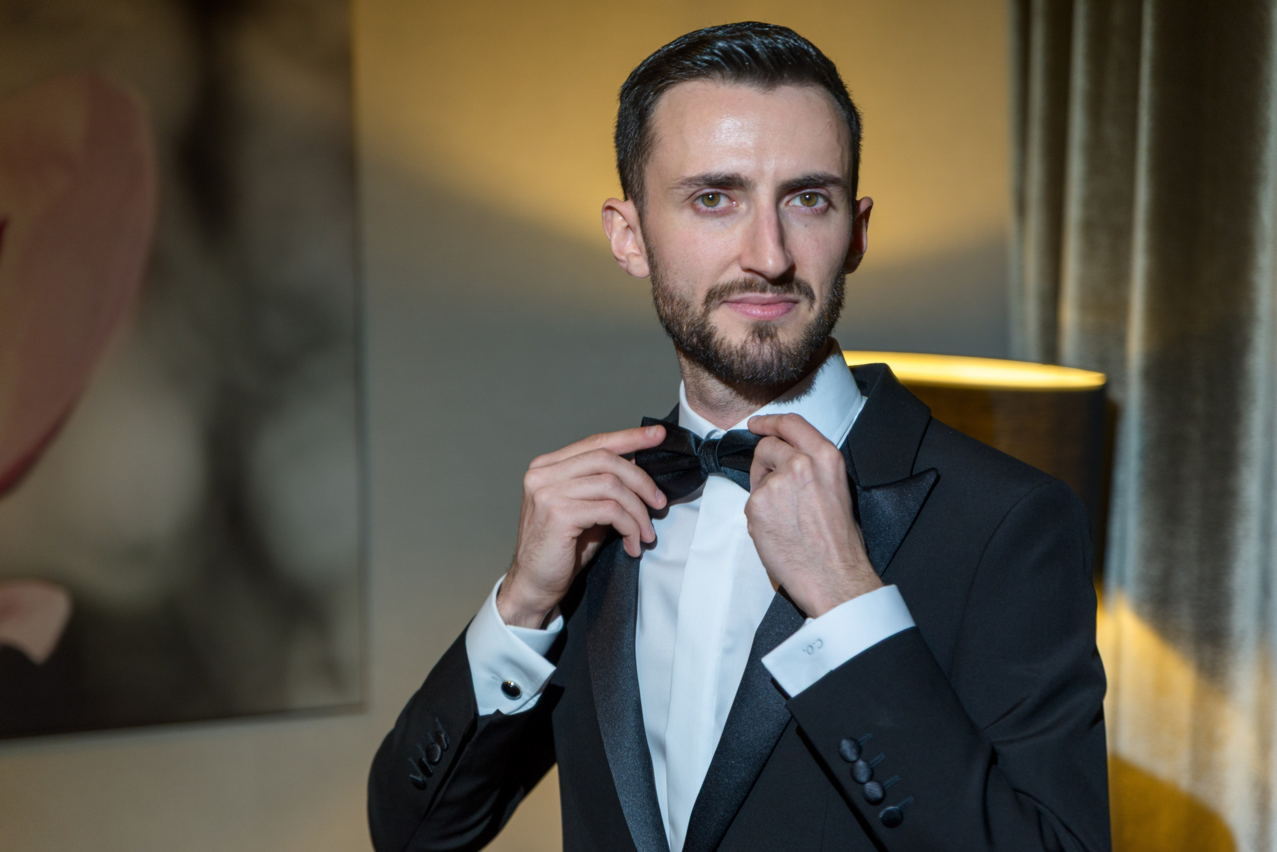 De ce e vital să rezervi fotograful de nuntă în avans?. Wedding photographer from Bucharest Eugen Elisei