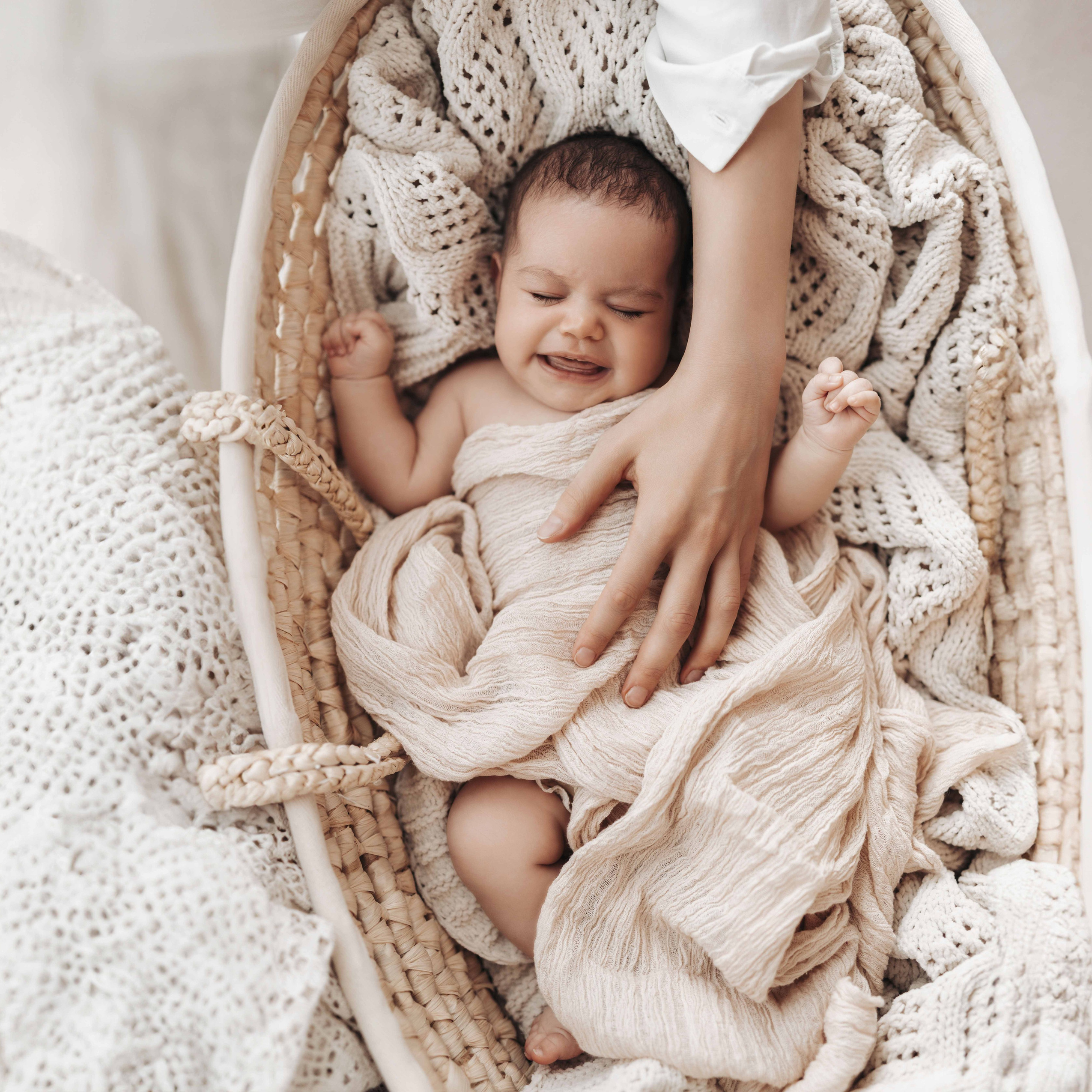 Newborn, kids, family photographer based near Zurich, Switzerland