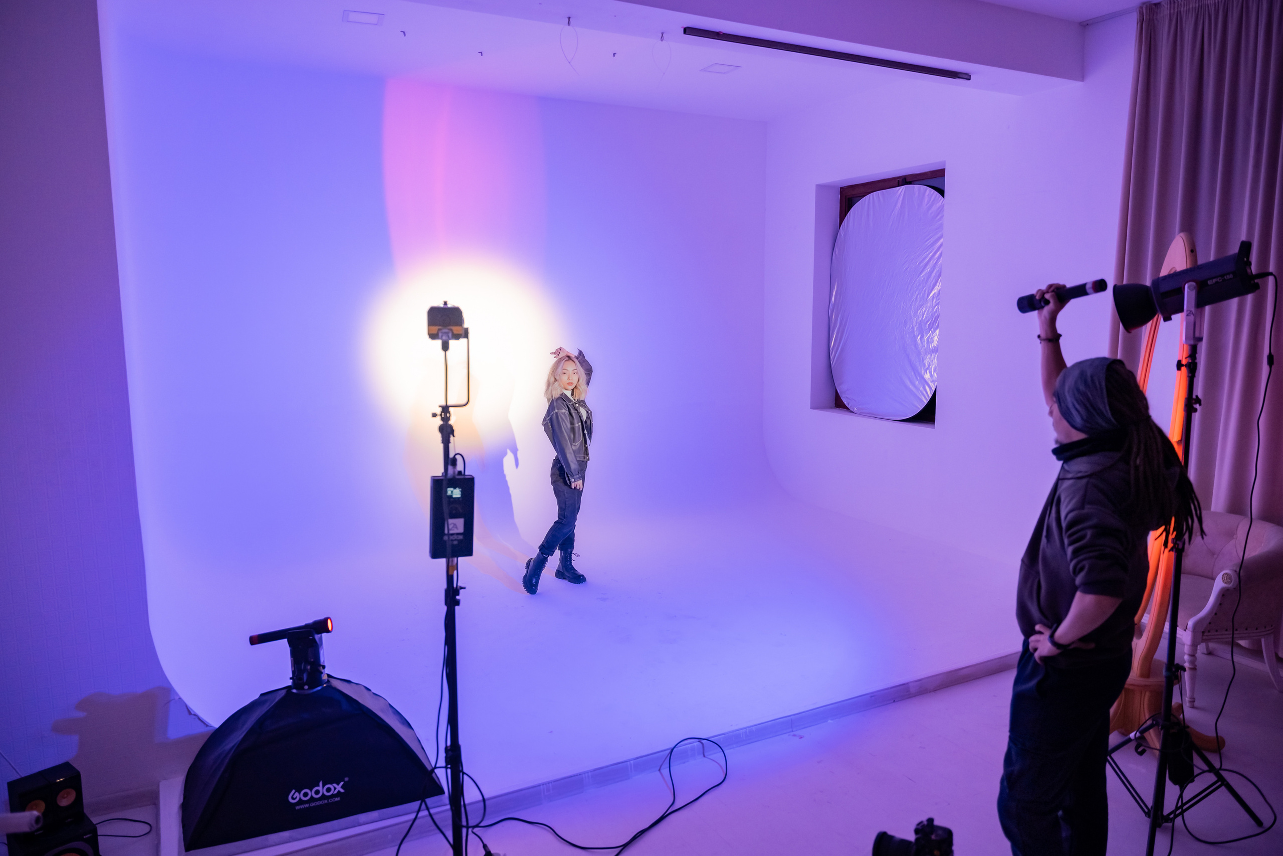 Жёсткий свет. Студия. Фотограф Григорий Кравец