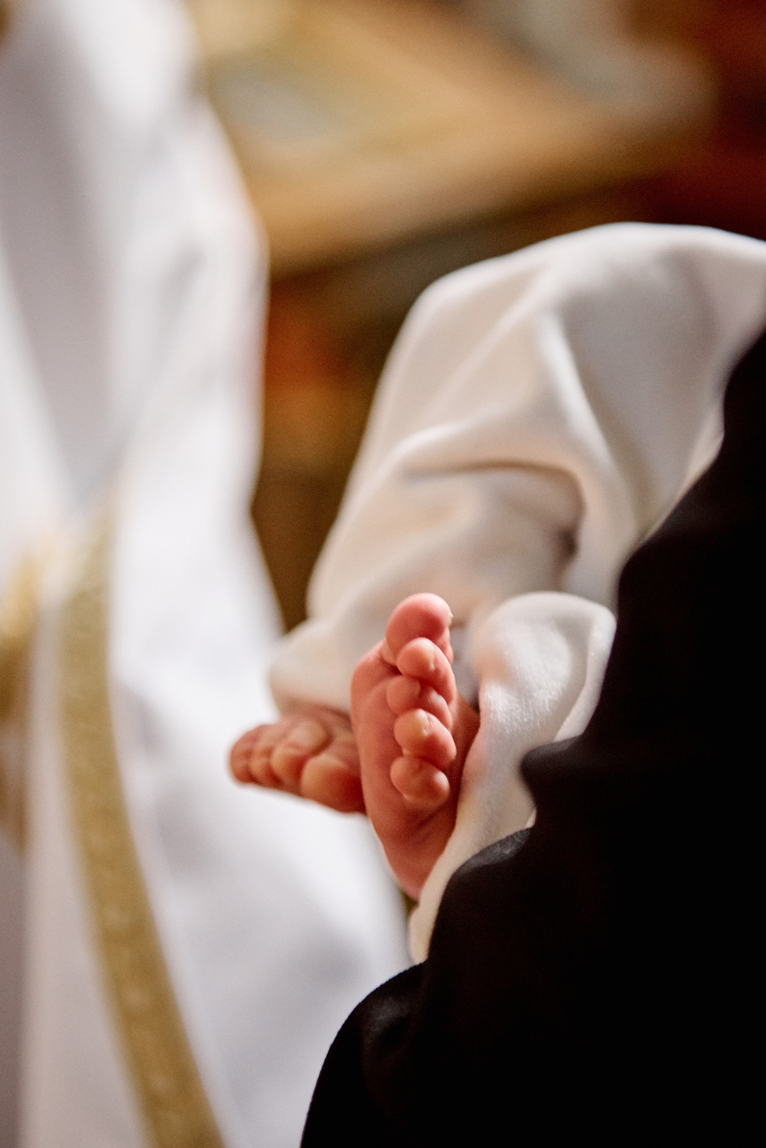 Вартість хрестин. Фотограф новонароджених діток та їх сімей в Тернополі