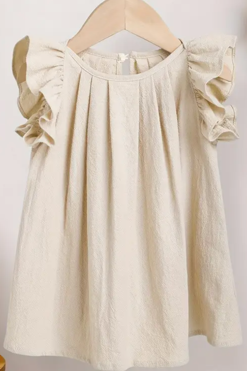 Cake smash outfits for girls. Newborn and family photographer. Hills District. Sydney