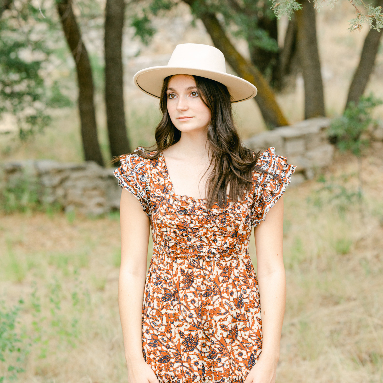 Book a photoshoot in Rochester Hills. Anastasia Post: Wedding and Editorial Photography