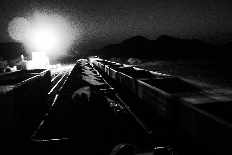 © Nadezhda Khramova / Train through the Sahara