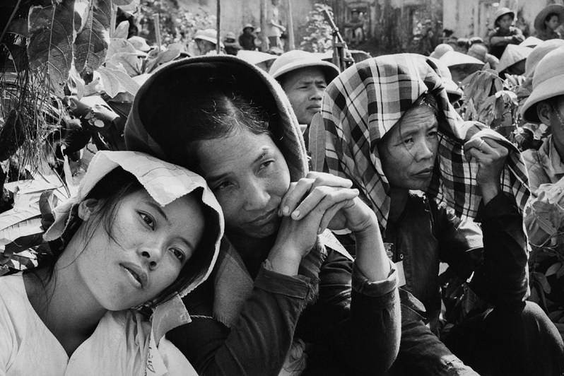 © Carola Allemandi / Marc Riboud. Vietnam 1966-1976