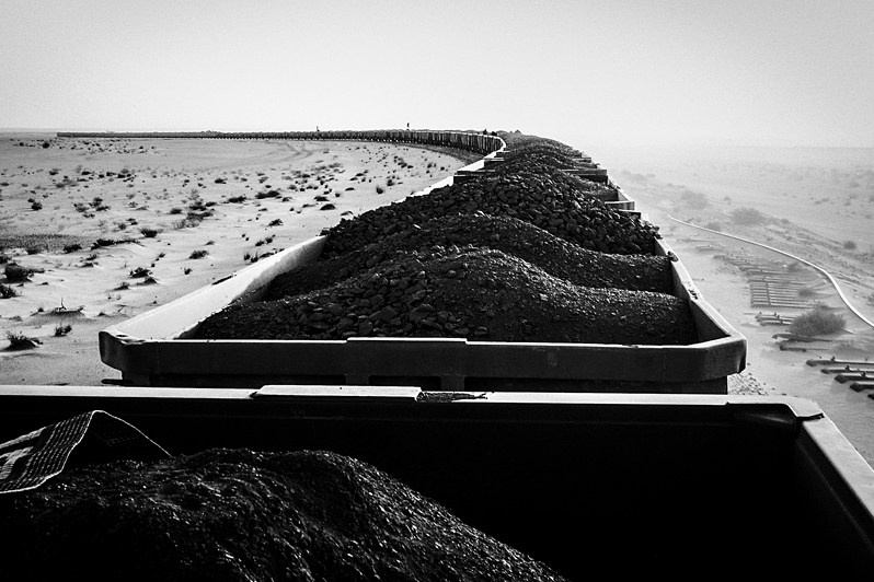 © Nadezhda Khramova / Train through the Sahara