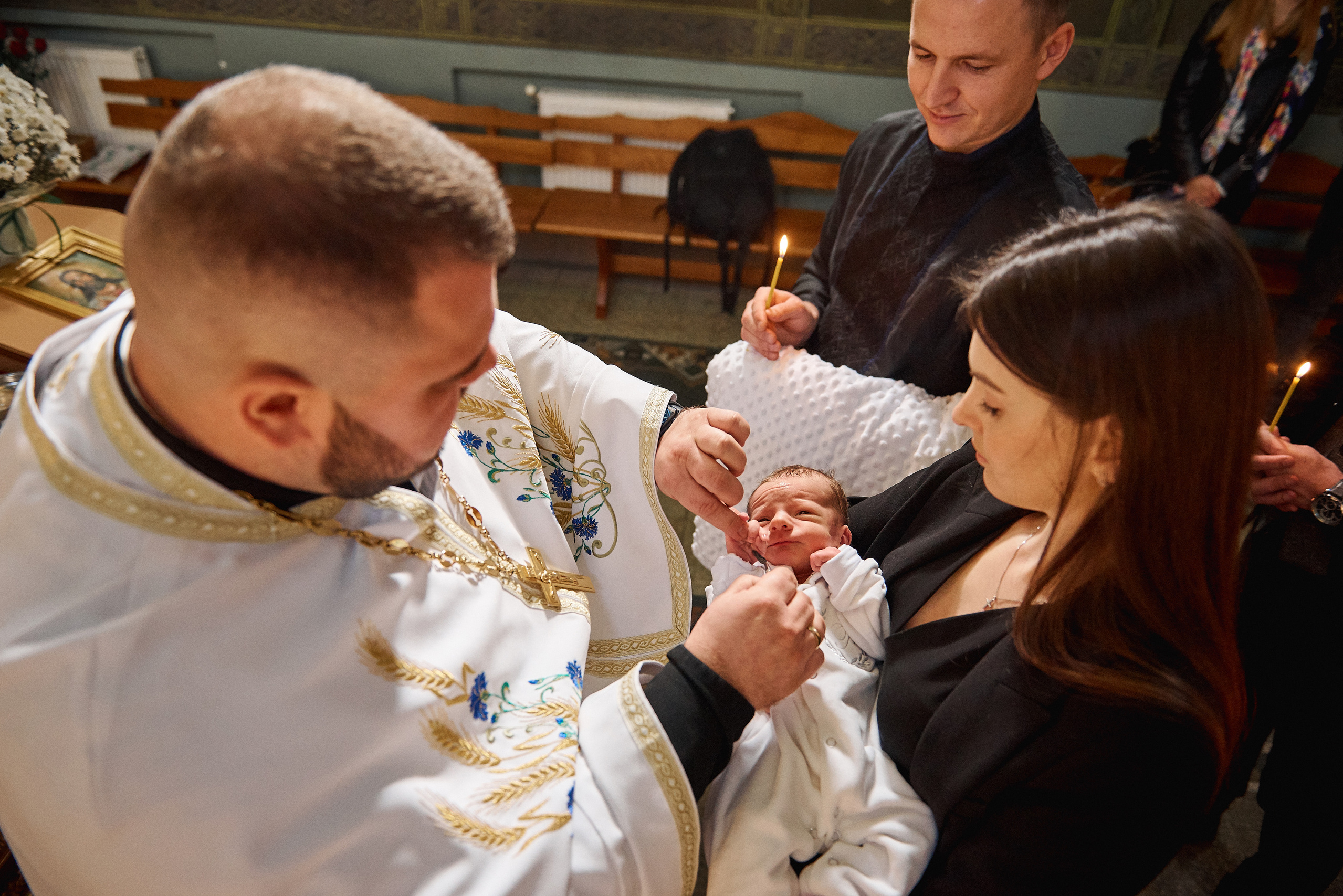 Вартість хрестин. Фотограф новонароджених діток та їх сімей в Тернополі