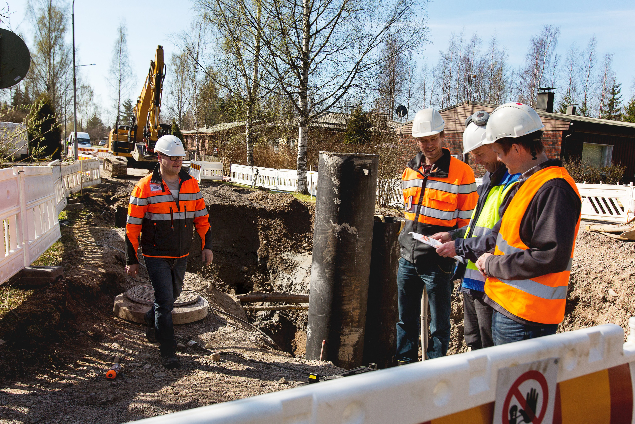 Palvelut ja hinnasto. Valokuvaaja Lahti, Helsinki Elena Salonen