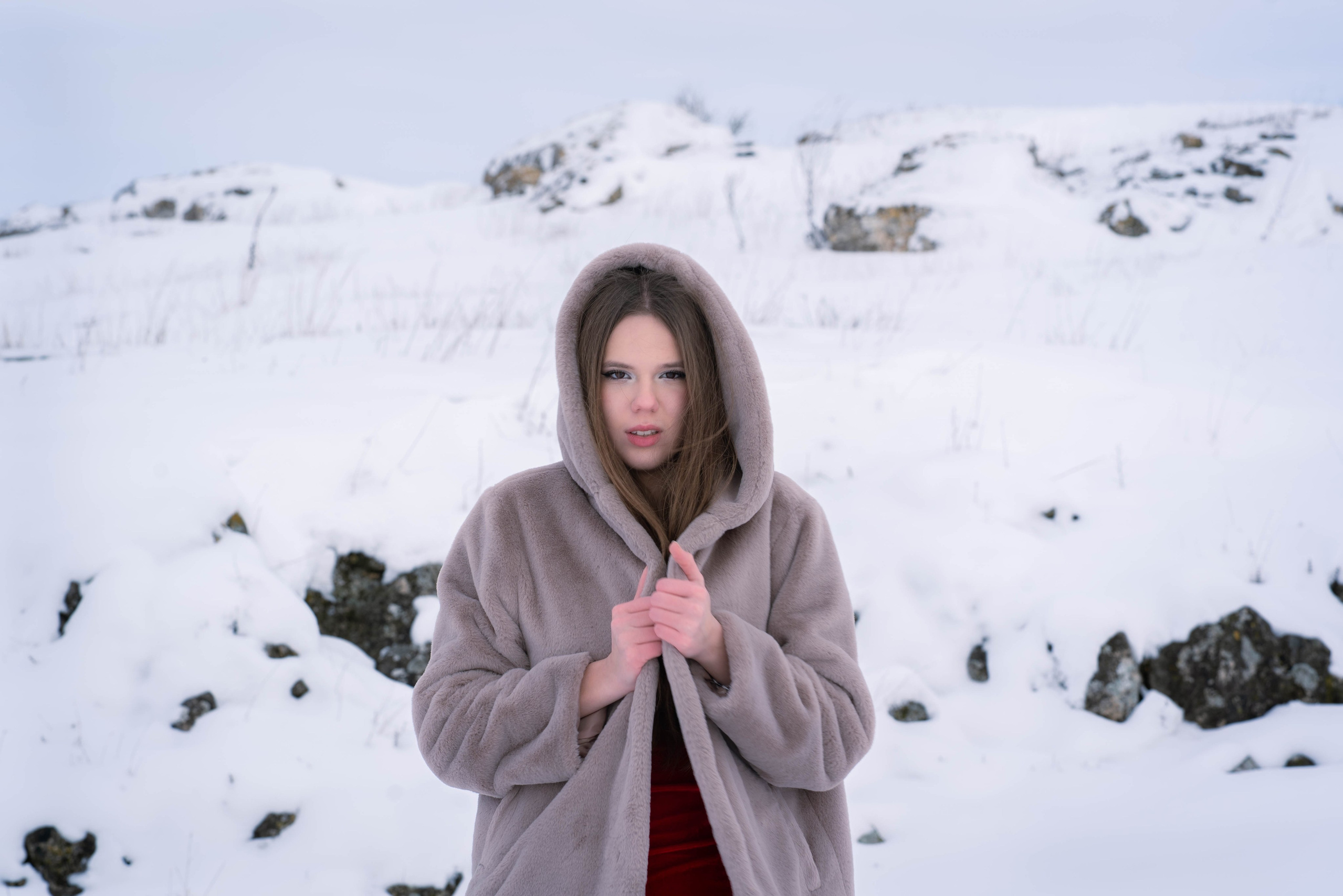 Services. Antoine Bugheanu — Editorial & Portrait Photographer based in Romania, specializing in editorial, studio and commercial photography