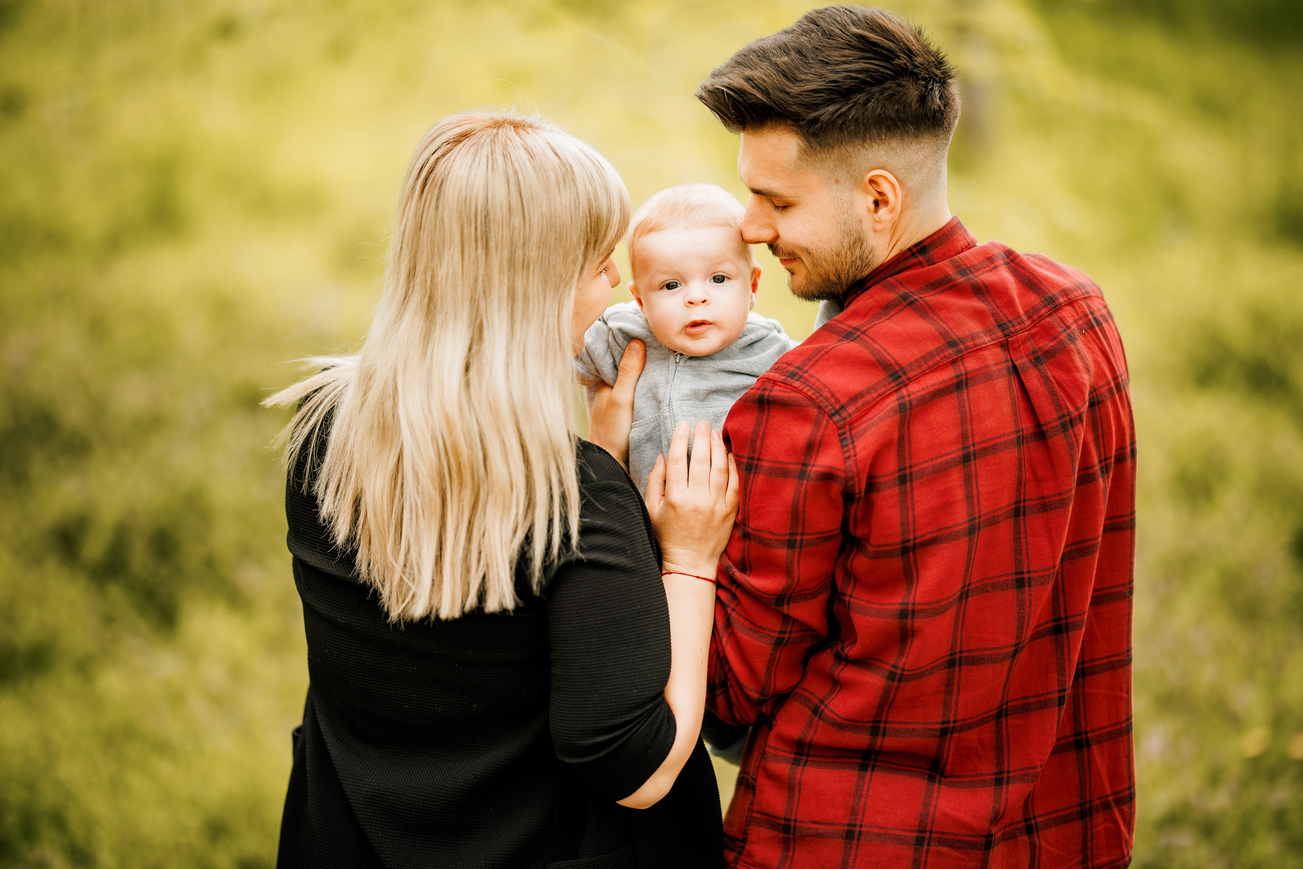 Contact. Fotografie & Videografie de nuntă în Timișoara