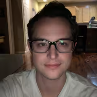 Best photo session in Paris. Photographer with 15 years of experience — Phelipe Paraense