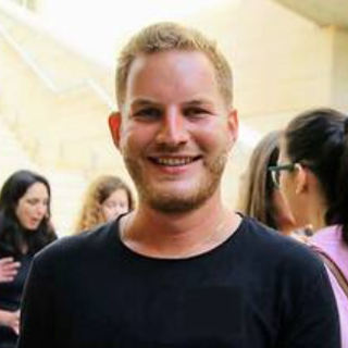 Best photo session in Paris. Photographer with 15 years of experience — Phelipe Paraense