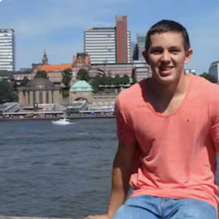 Best photo session in Paris. Photographer with 15 years of experience — Phelipe Paraense