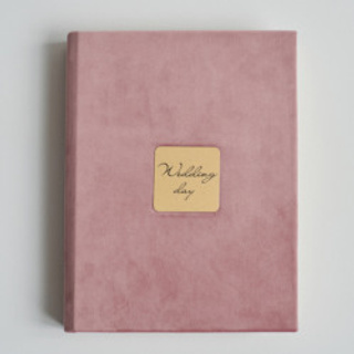 Photobooks. Portrait, Family and Maternity Photographer in Dublin Tania Vaskul