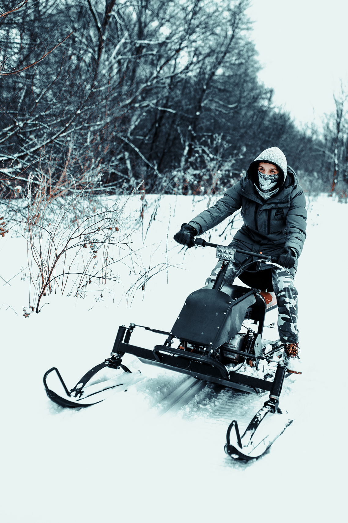 🏡. Mark Smilyanic | Portrait and Adventure Photographer from Belgrade