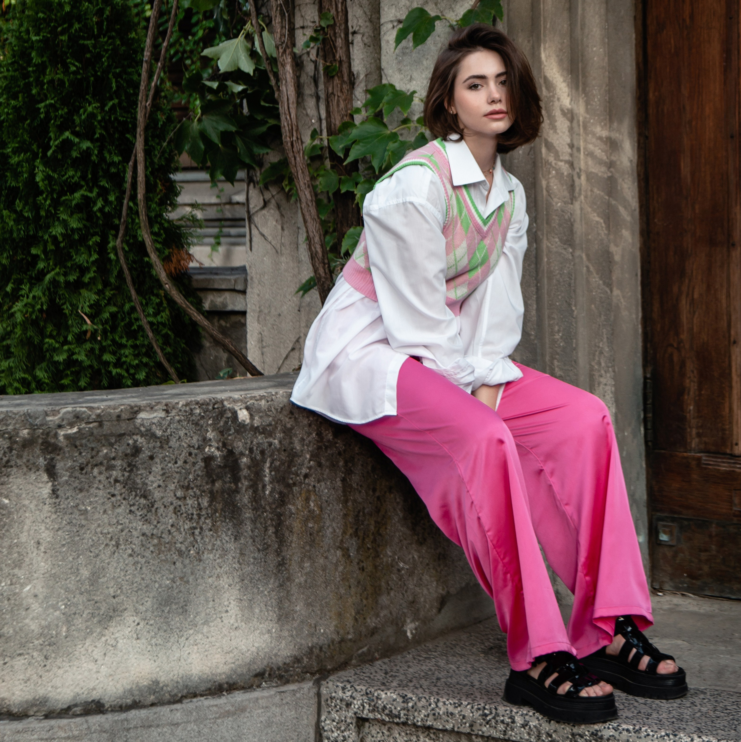 Портреты. Привет