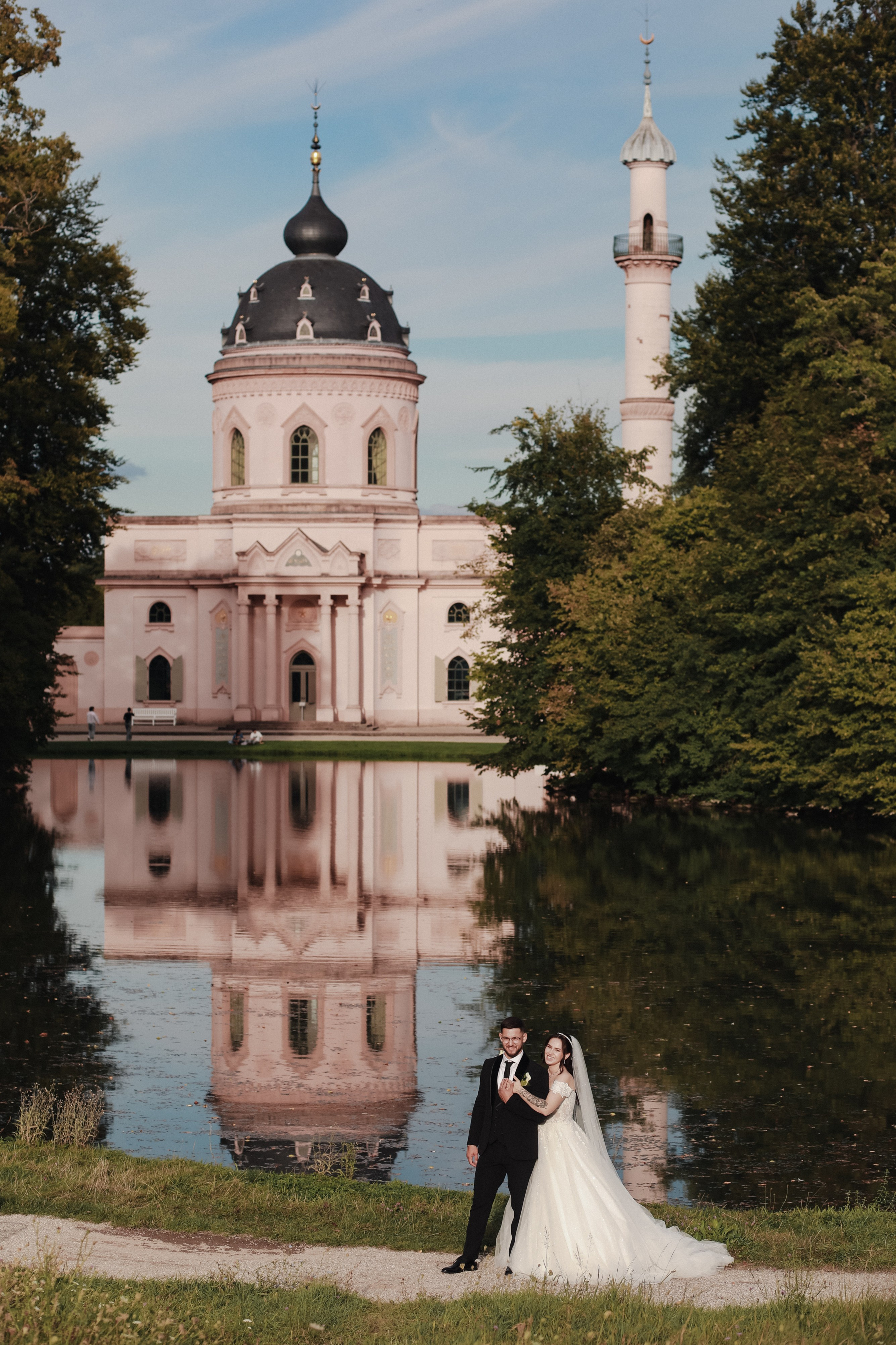 Romantische Fotos im Schlosspark Schwetzingen – Hochzeitsfotograf Heidelberg