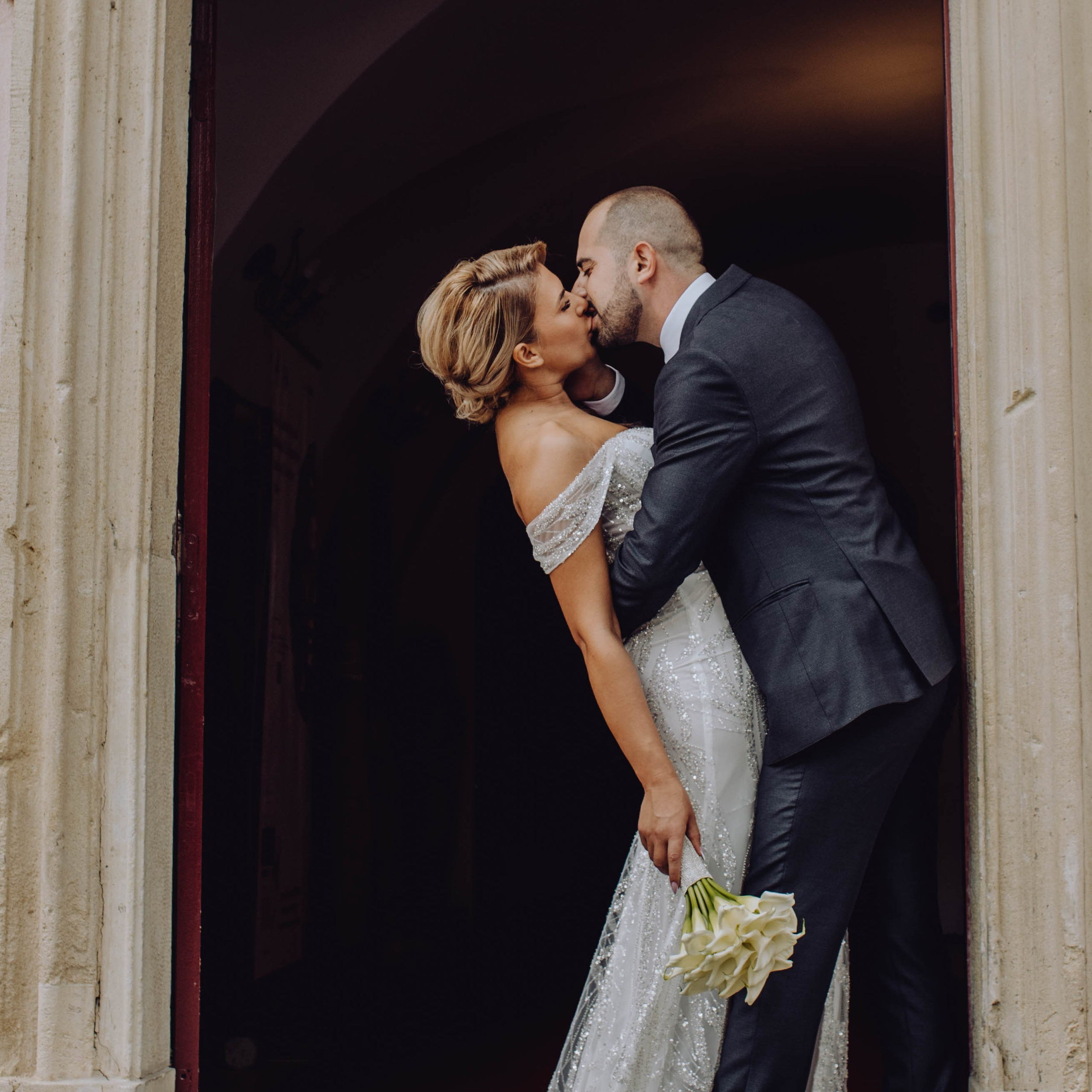 Portfolio. Wedding & couple photographer from Romania Rut Vetan