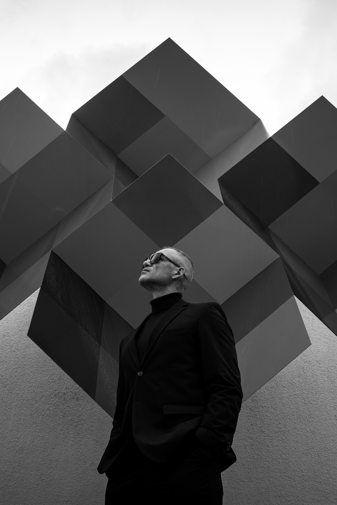 Портретный фотограф в Вильнюсе — LinkedIn, personal branding, dating. Портретный и свадебный фотограф в Вильнюсе — Сергей Трифонов