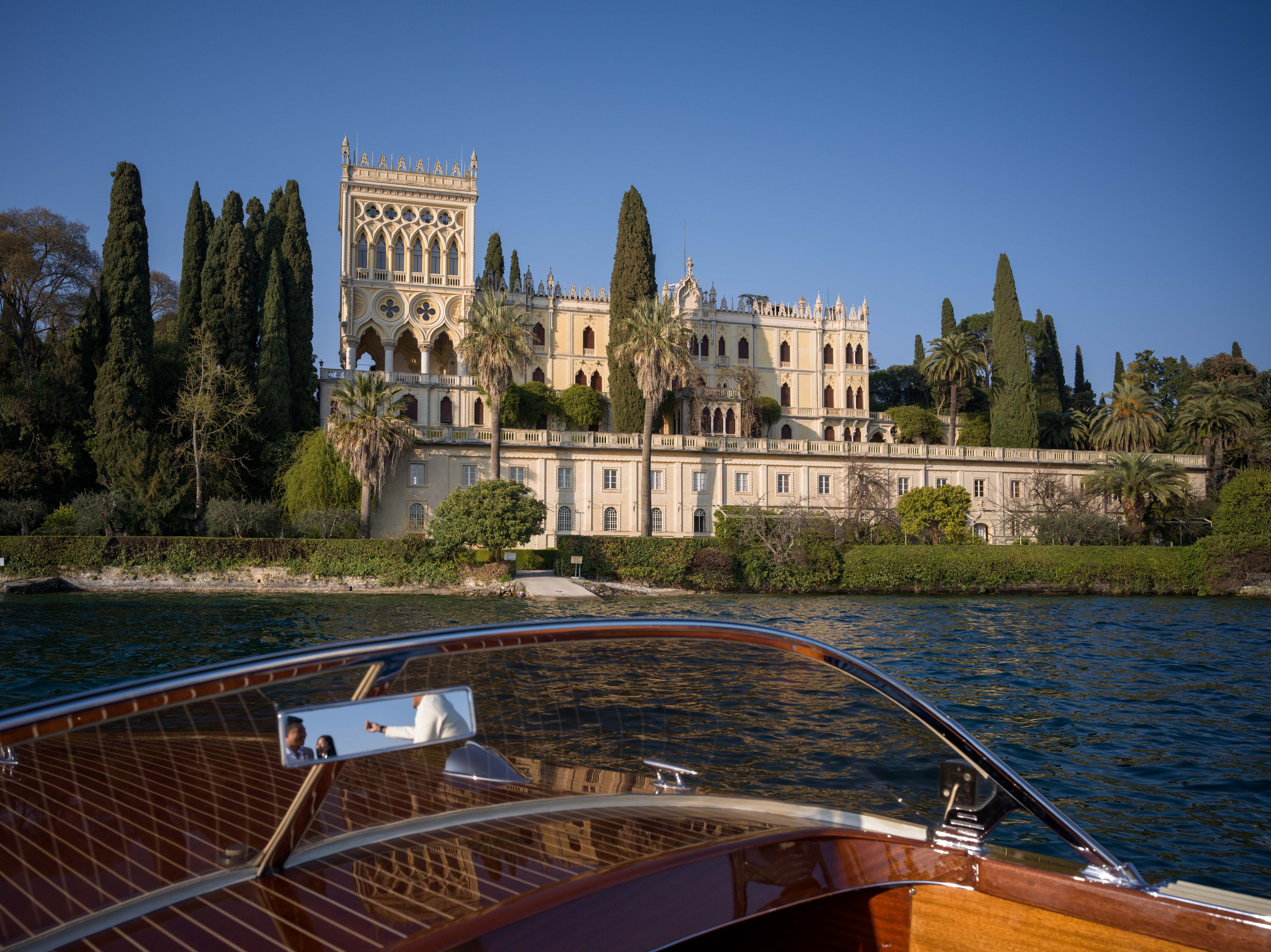 Lake Garda Proposal & Elopement Photographer | Packages from €950 — Ale Kor. Ale Kor — Photographer in Italy | Lake Como, Lake Garda, Venice & Dolomites