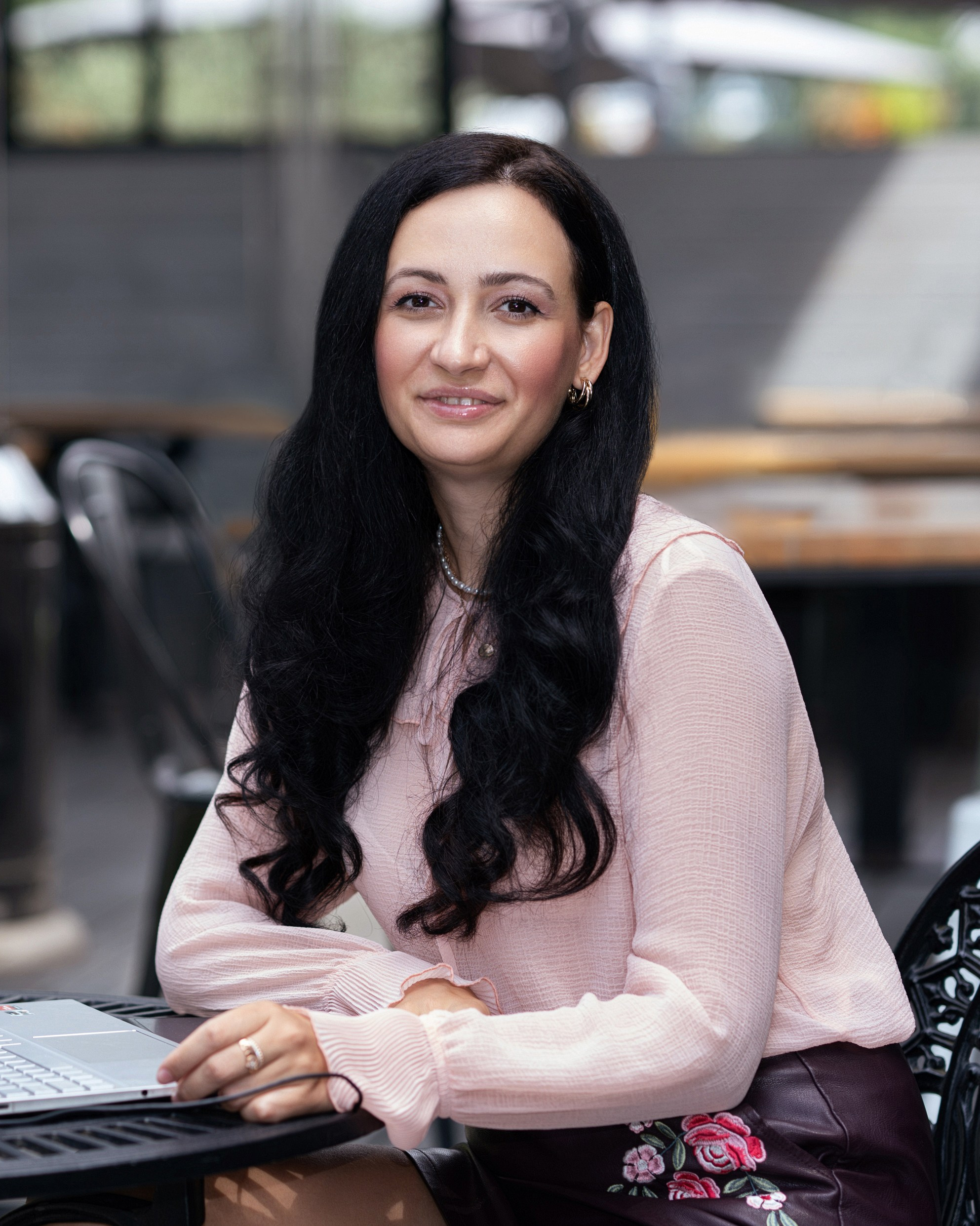 Beauty retouching expert featured in top fashion magazines