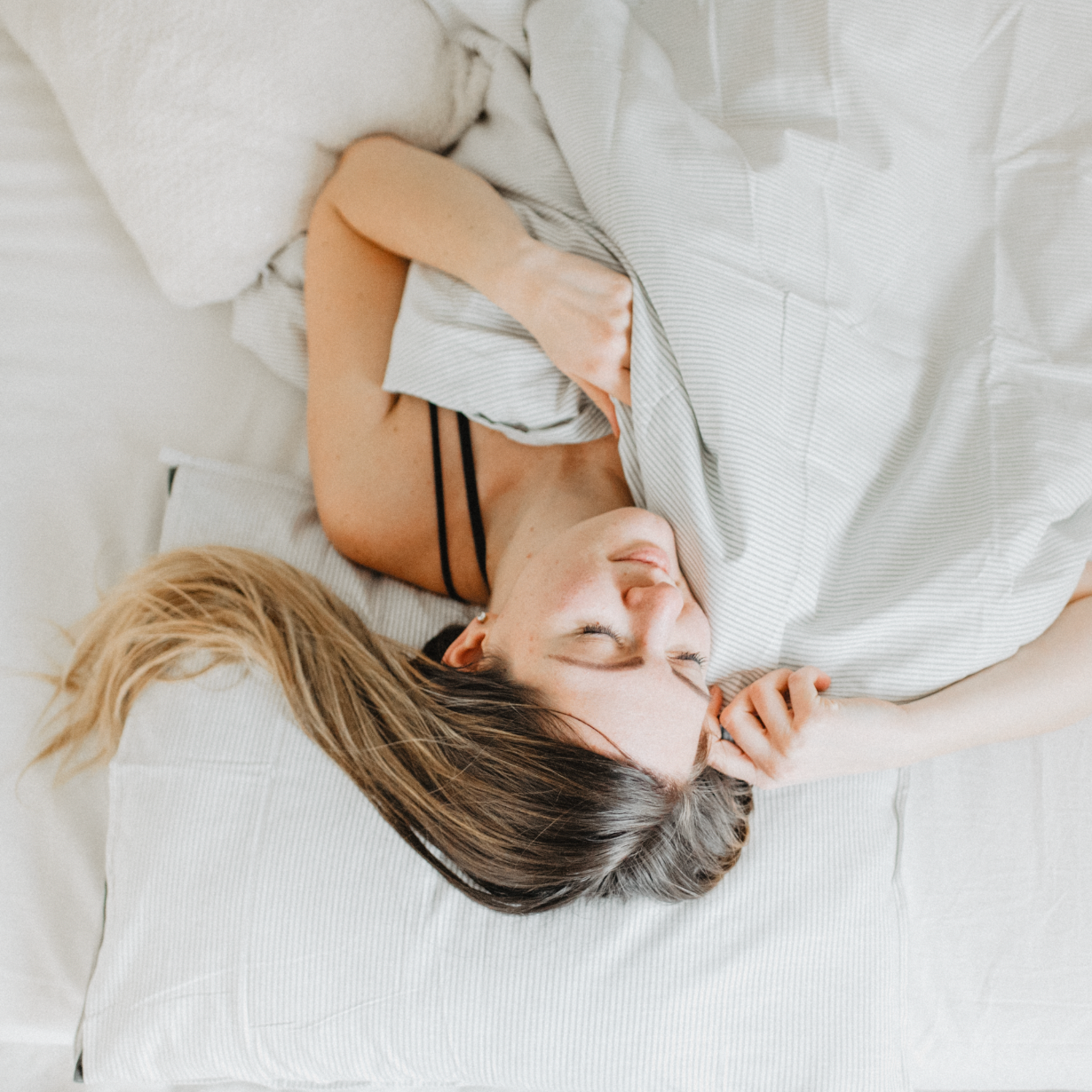 Vánoční výzva 2022. Mateřství. Nevýchova. Život v souladu s přírodou. Jóga