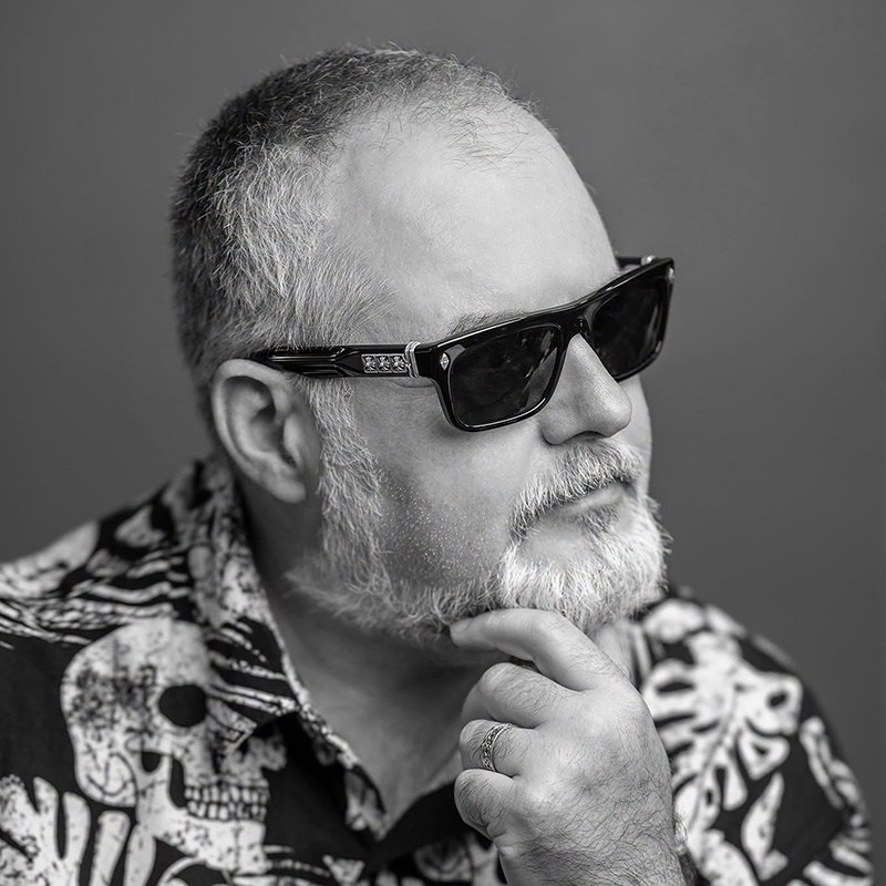 About me. Photography by Mircea Maieru