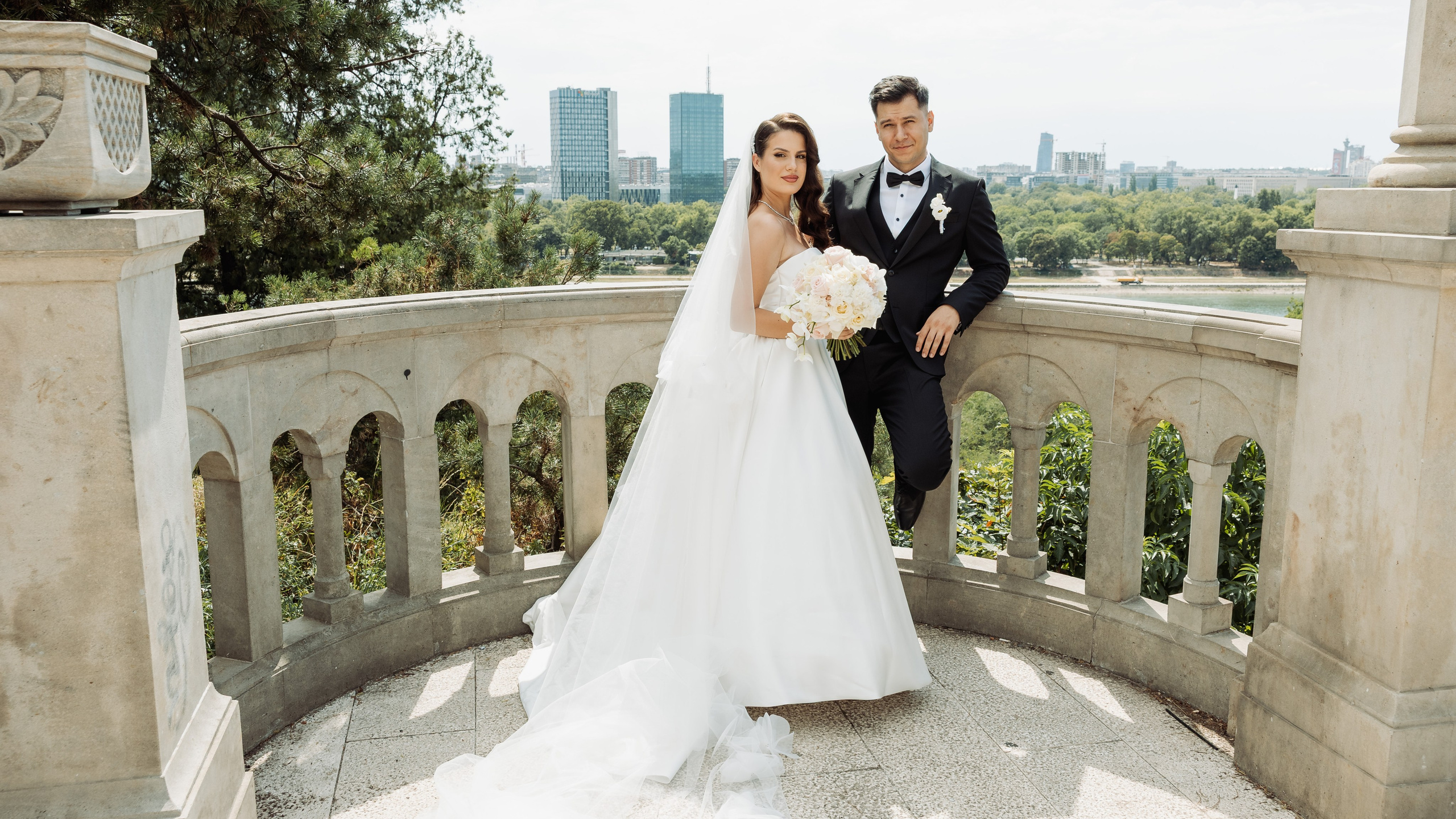 Fotografisanje vencanja na lokaciji Srednjovekovna Crkva Araca u blizini Beceja