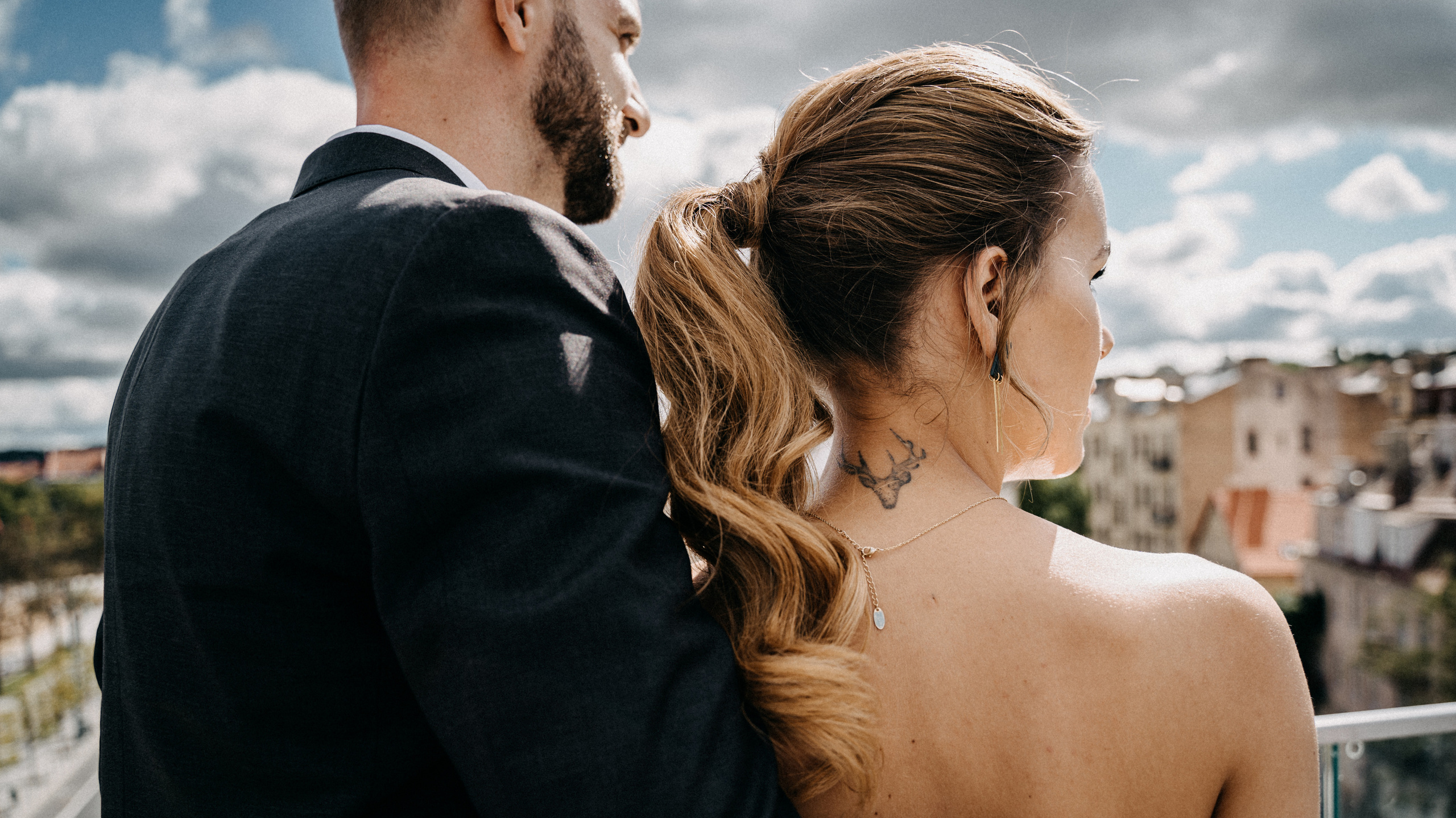 Photography. Authentic Wedding Videography