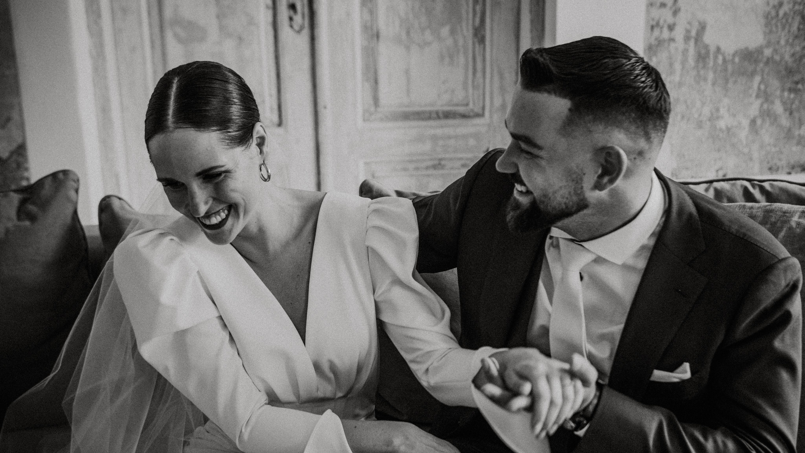 Photography. Authentic Wedding Videography