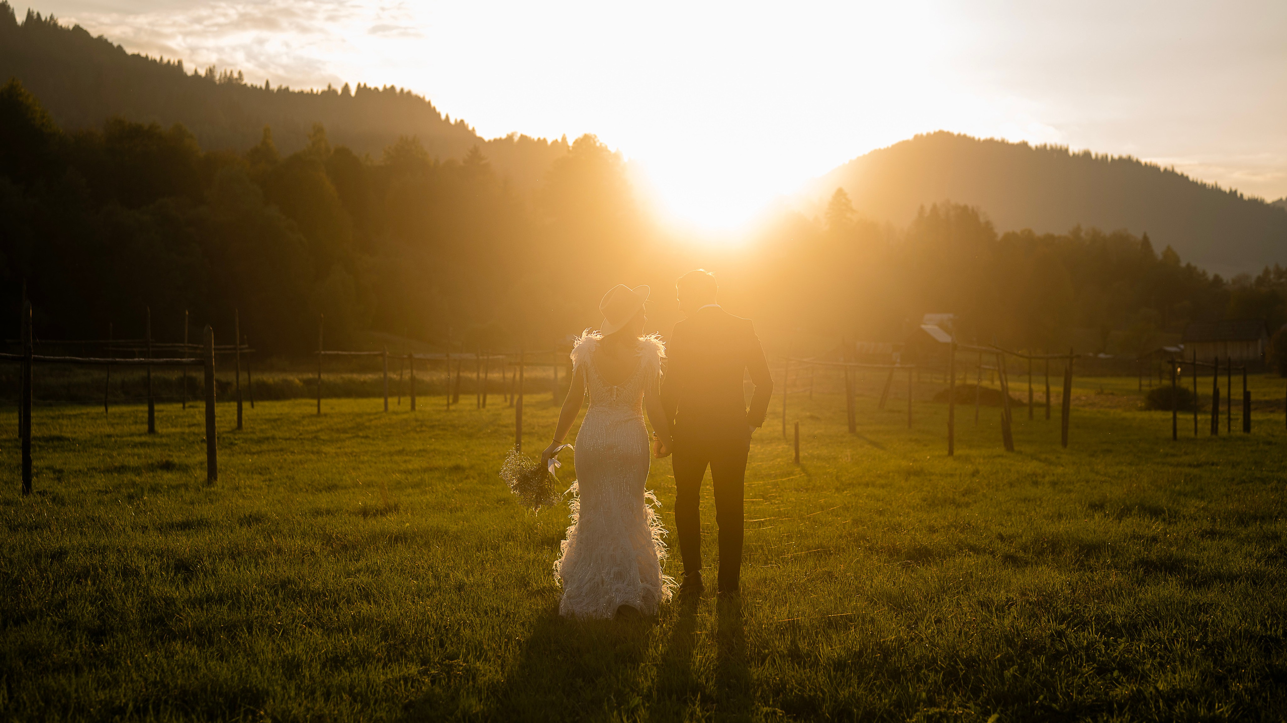 Wedding & Family Photographer