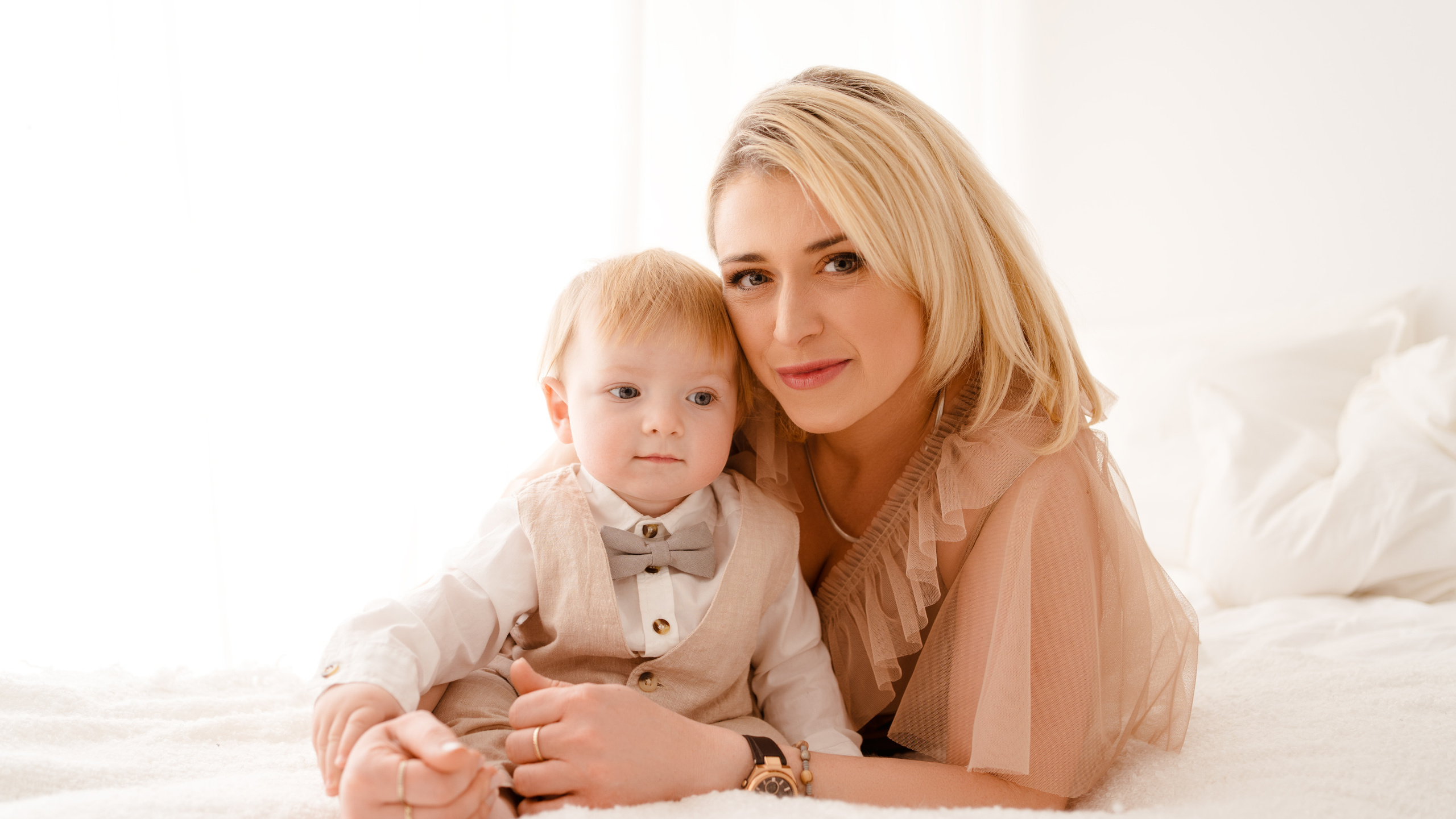 Fotograf rodzinny w Łodzi. Fotograf Łódź - sesja ciążowa, noworodkowa, dziecięca. Studio w Łodzi