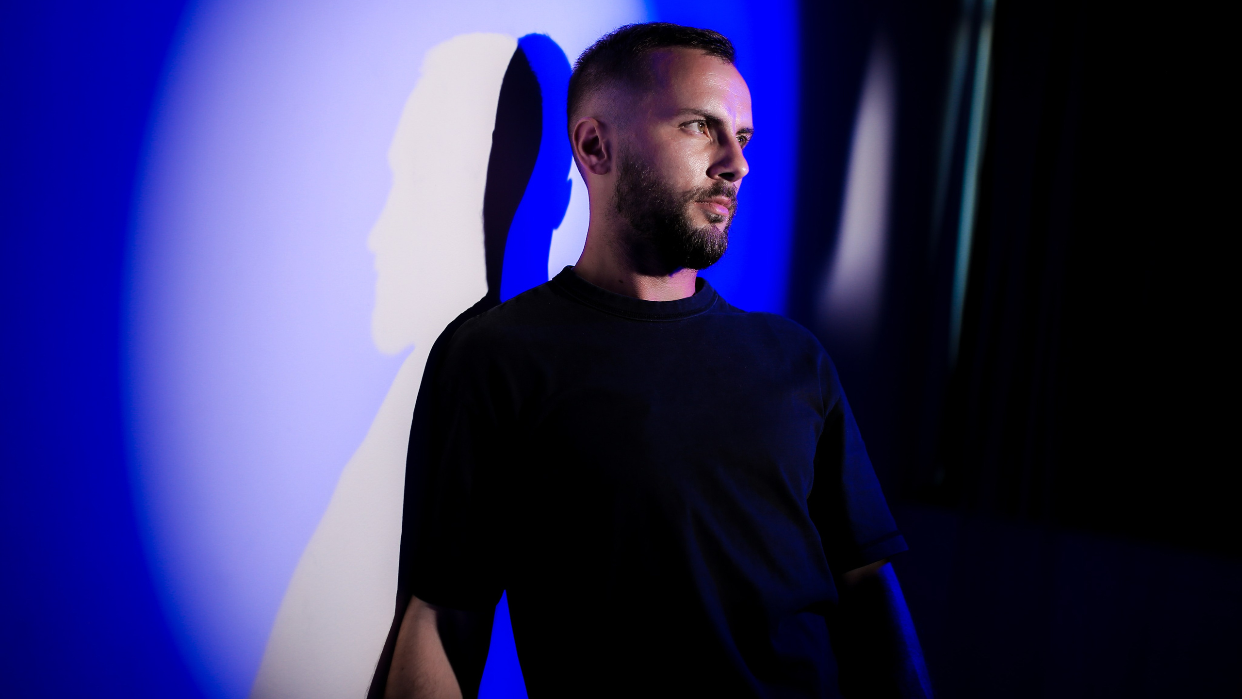 Services. Fotograf Dmitrii Donets