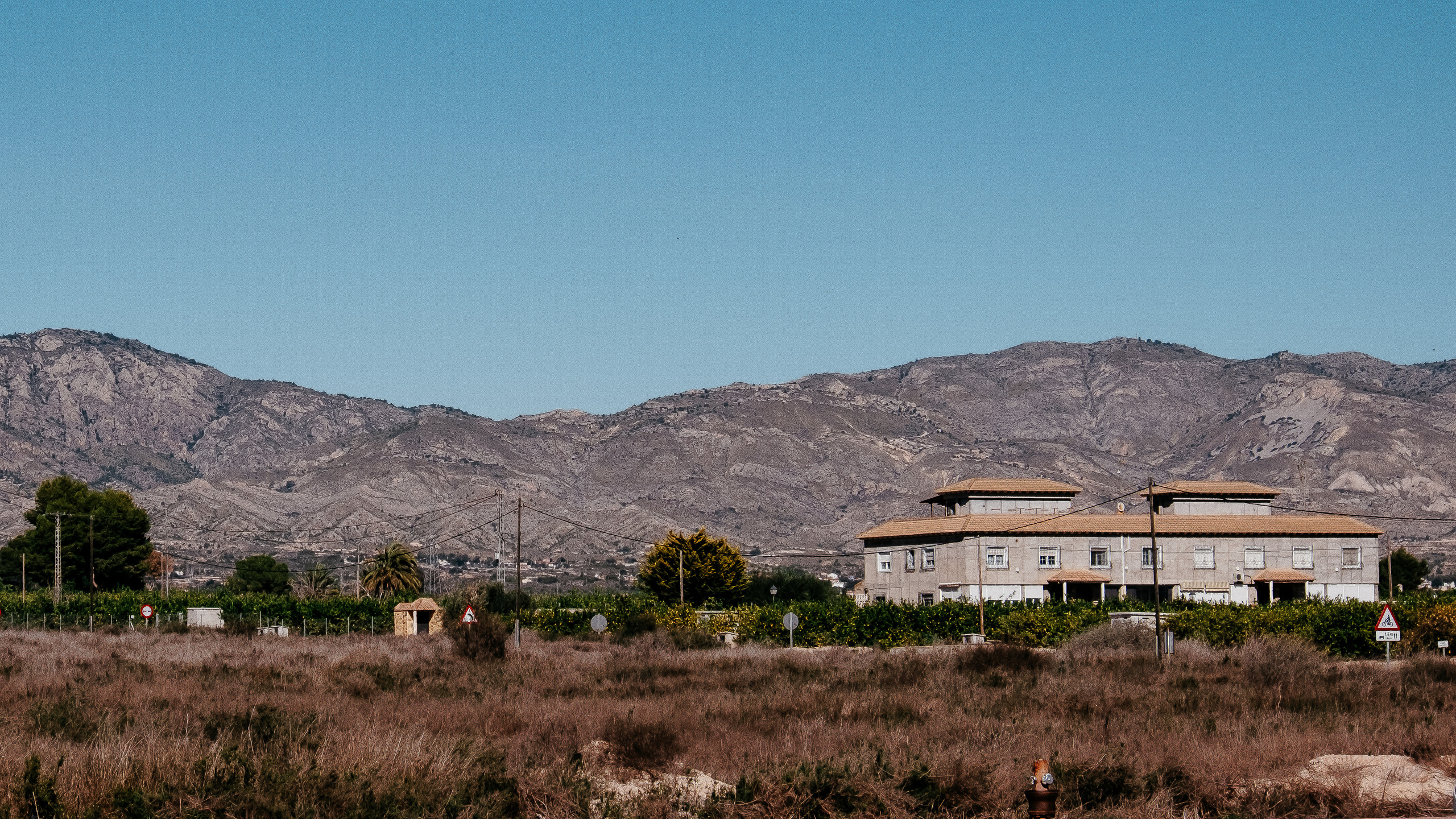 Albatera (Альбатера)