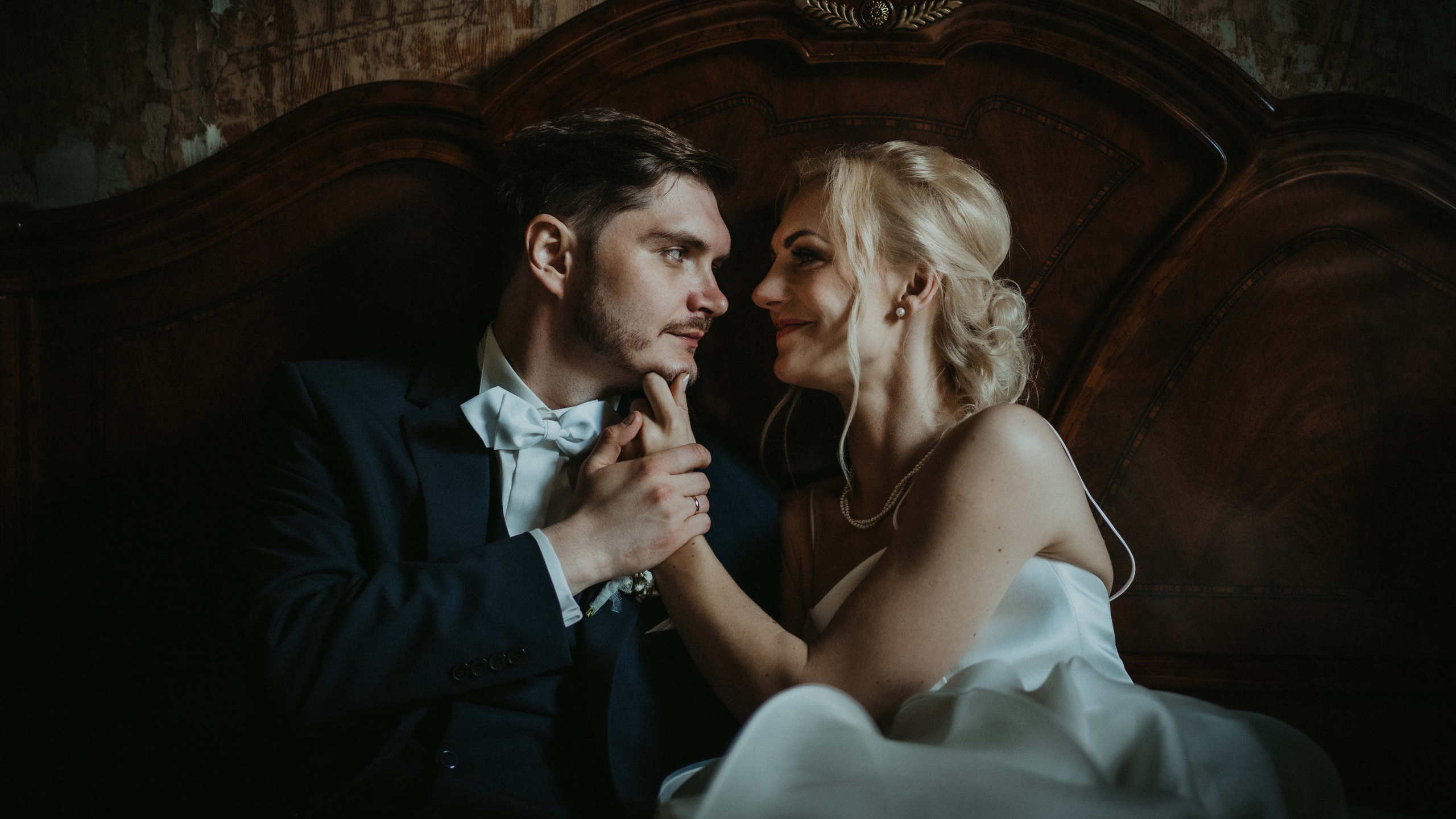 Photography. Authentic Wedding Videography